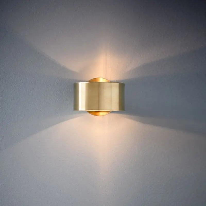 Kerstin - Stylish Contemporary Wall Light