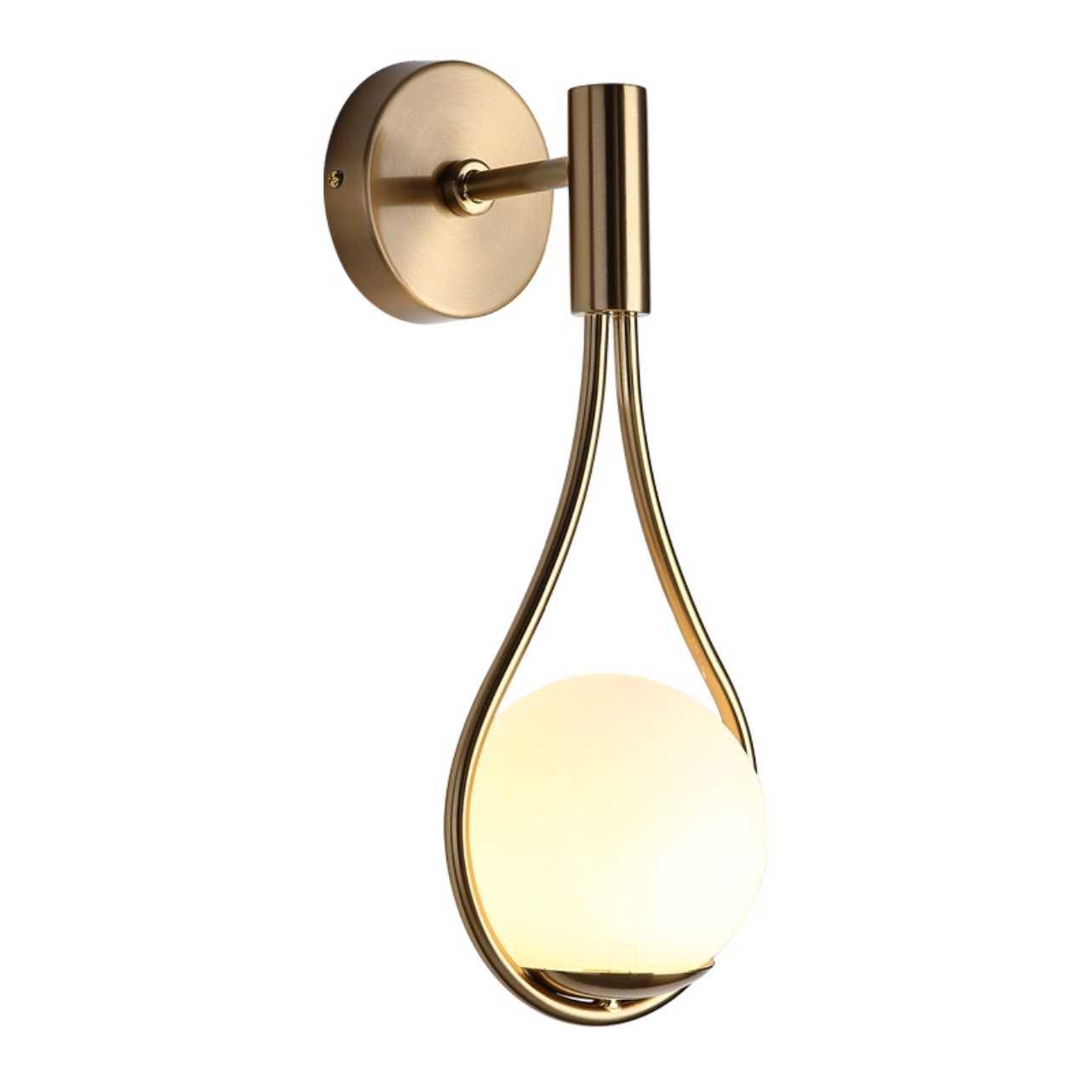 Livi - Stylish Nordic Wall Sconce for a Chic Modern Touch