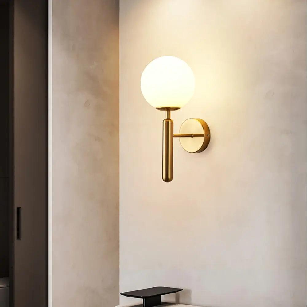 Mynte - Elegant Luxury Wall Sconce for a Stylish Glow